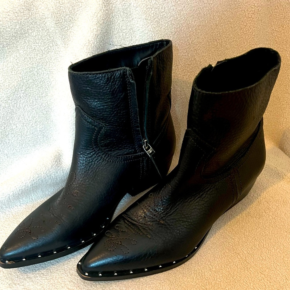 Sam Edelman Ava ankle boots